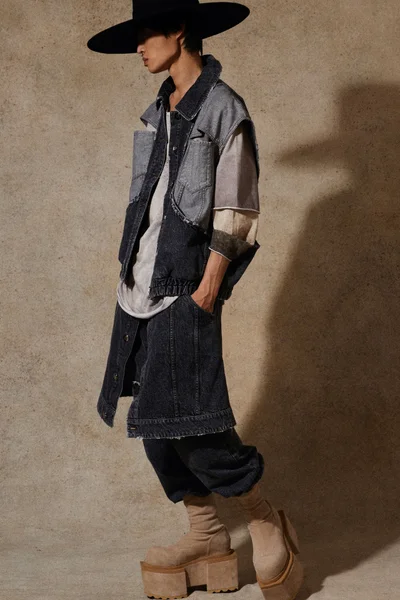 Look 24